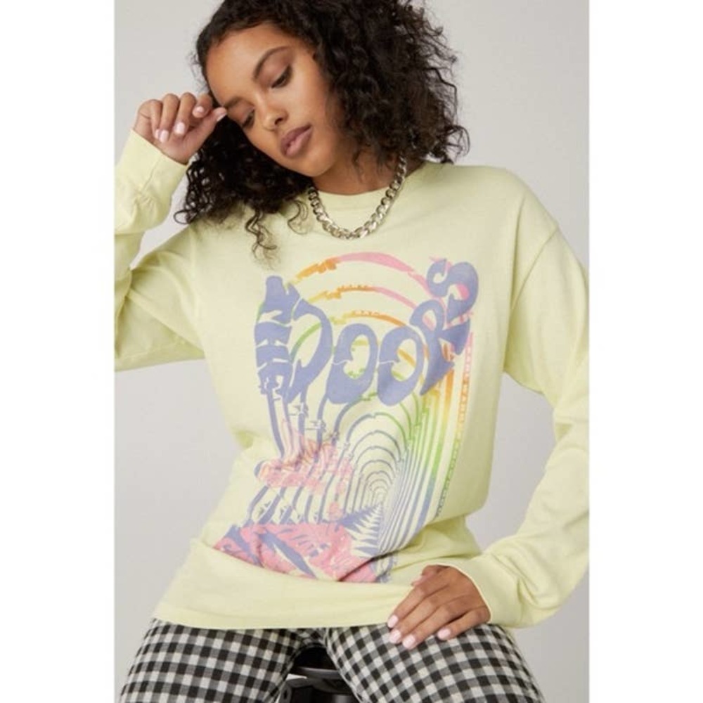 Daydreamer The Doors 1976 Oversized Long Sleeve Tee Tender Yellow Size Small